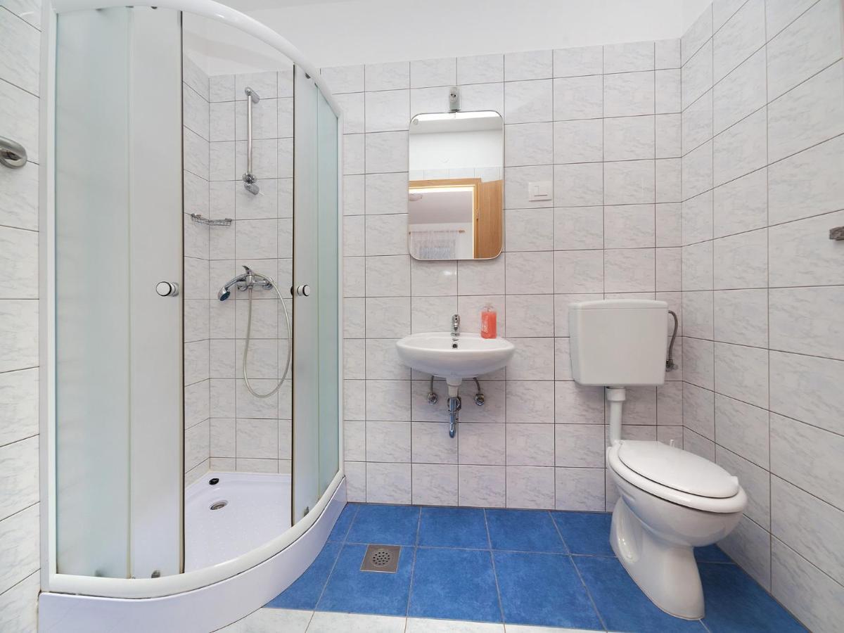 Apartments Barbara Брсеч Экстерьер фото